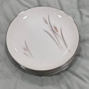 Elegant Platinum Wheat Design Bread Plates - Set of 4